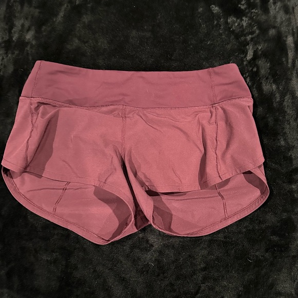 Maroon Discontinued Size 4 Lululemon Shorts - Picture 2 of 2